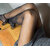 femme en collant misso