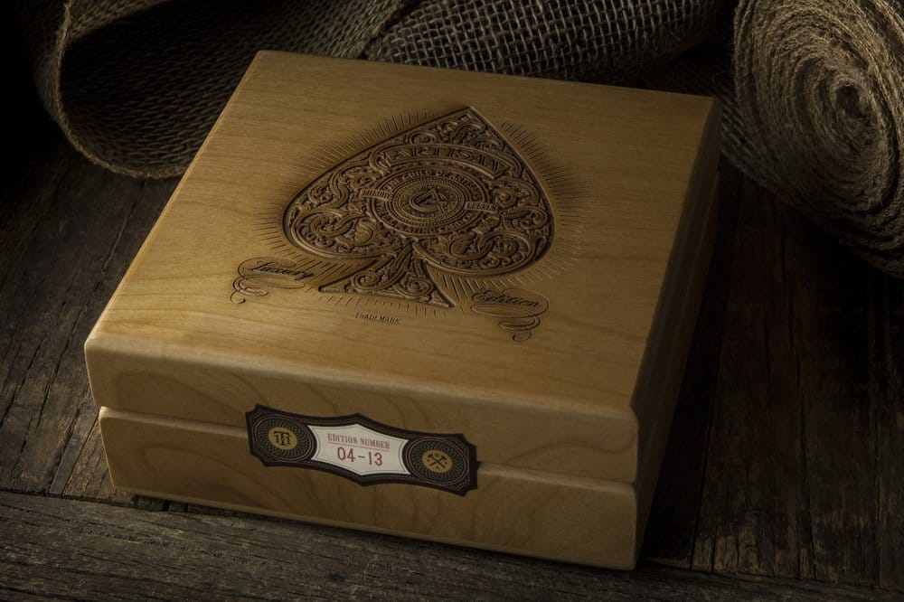 x_t11-artisan-luxury-edition-box-set_b