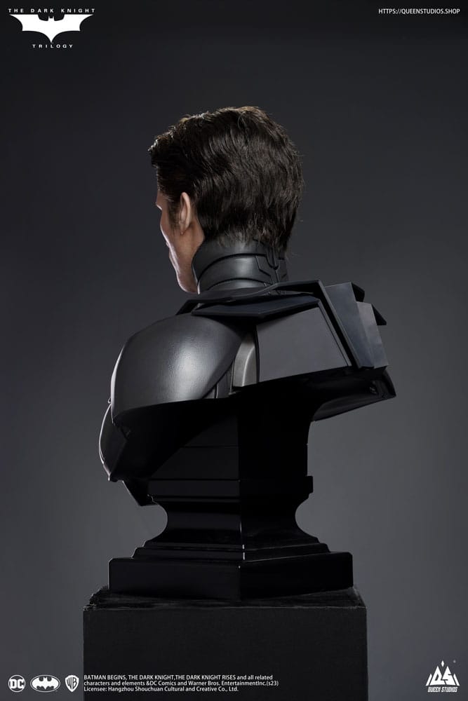 x_qs-tdkbatmanstatue-reged_b