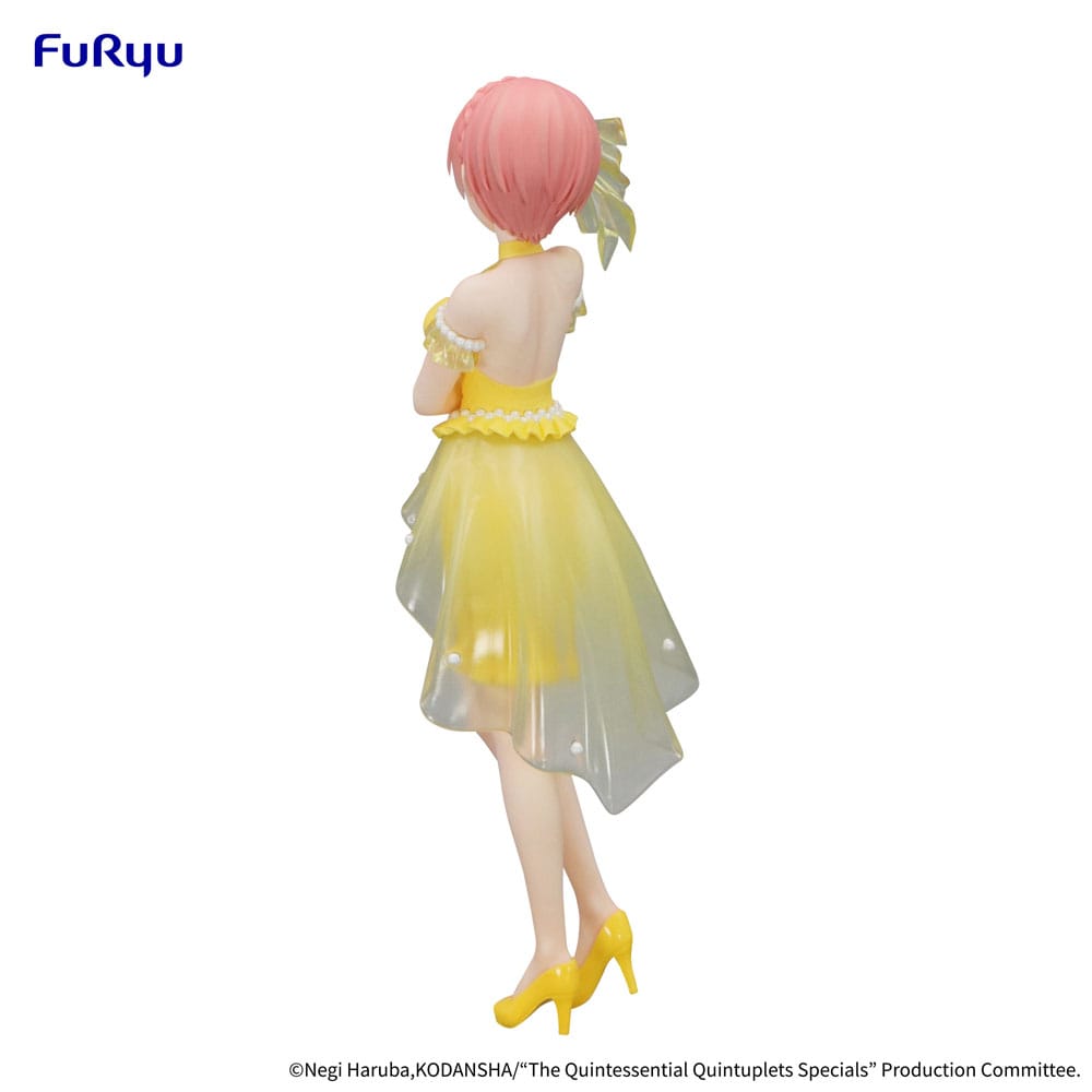x_fryu36555_c
