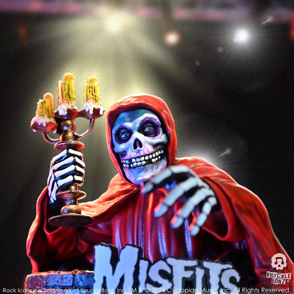 x_knbz-misfitsampsycho100_c