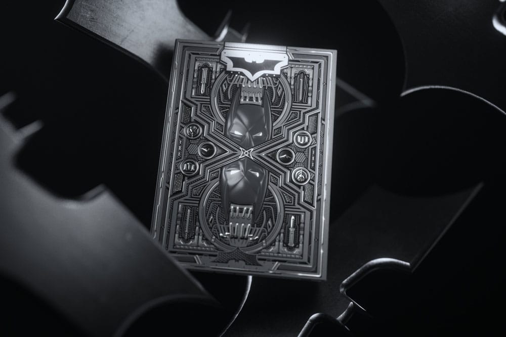 x_t11-dark-knight-cards_k