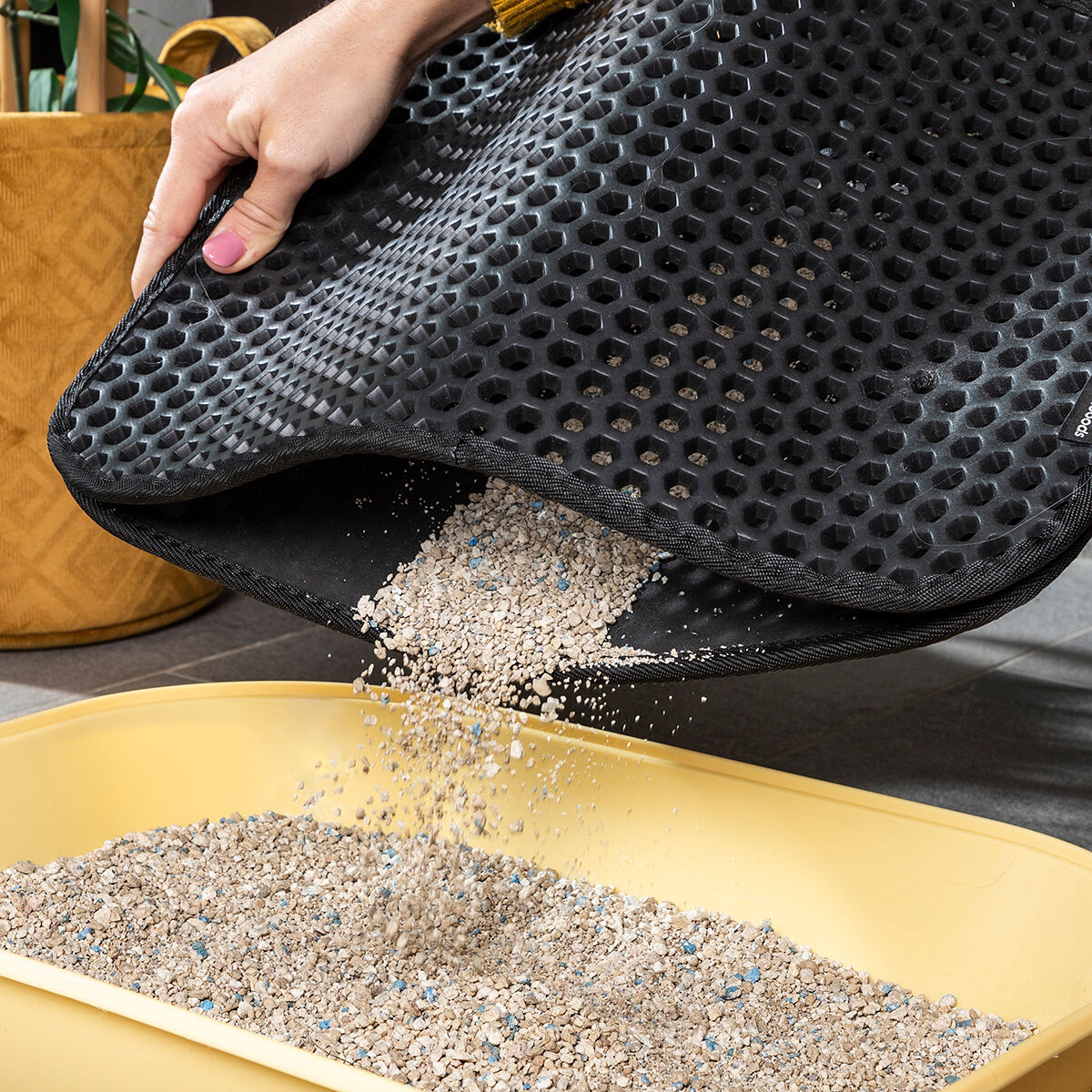 Cat Litter Tray (2)