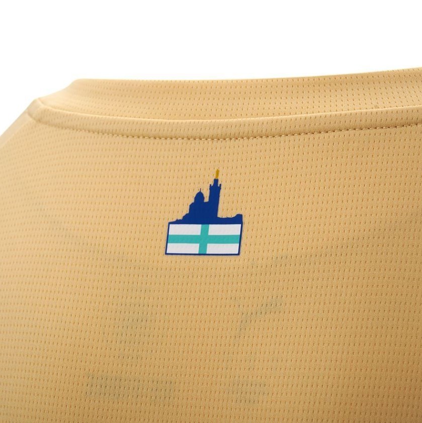 1000_F_157102764_CgnuHamrGkX3NzTD0gohDjX1m3cXky4m
