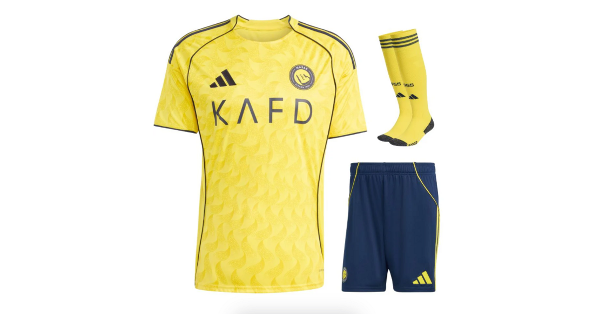 Maillot Foot Al Nassr FC 2024 Enfant Et Adulte - Maillot #7 Home/Away + Short Chaussettes Genouillère