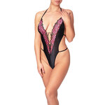 photo dun body satiné noir avec dentelle multicolore pour le décolleté