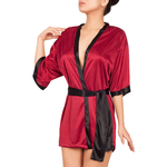 kimono en satin bordeaux et noir