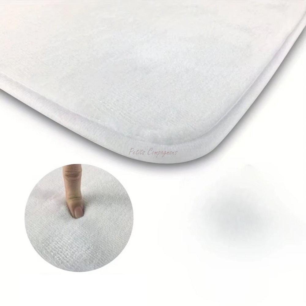 tapis-imprime-canin-empreintes-pattes
