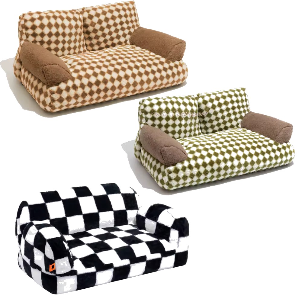 Sofa imprimé à carreaux