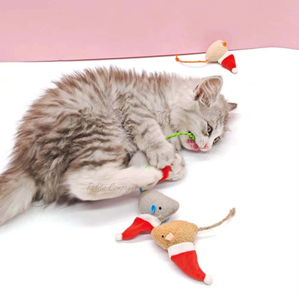 peluche-chat-herbe-aux-chats