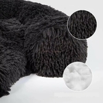 tapis-chien-canape-doux