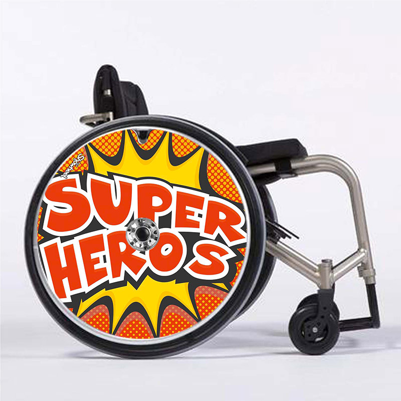 super_heros_flasque_fauteuil_roulant_01