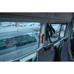 marteau_brise_vitre_voiture_avec_support_01