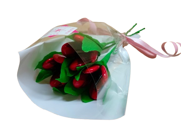 Bouquet Saint Valentin tulipes rouges dragées chocolats