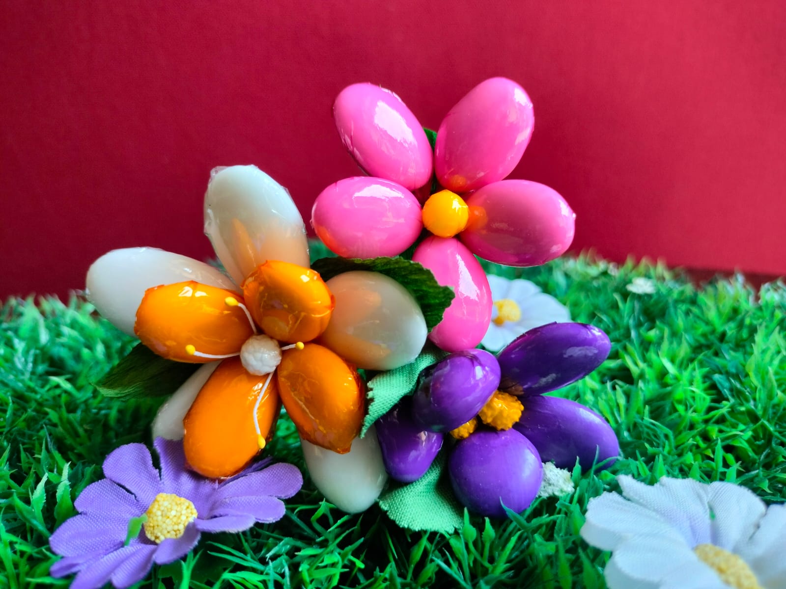 Bouquet Saint Valentin amour secret dragées chocolat prairie