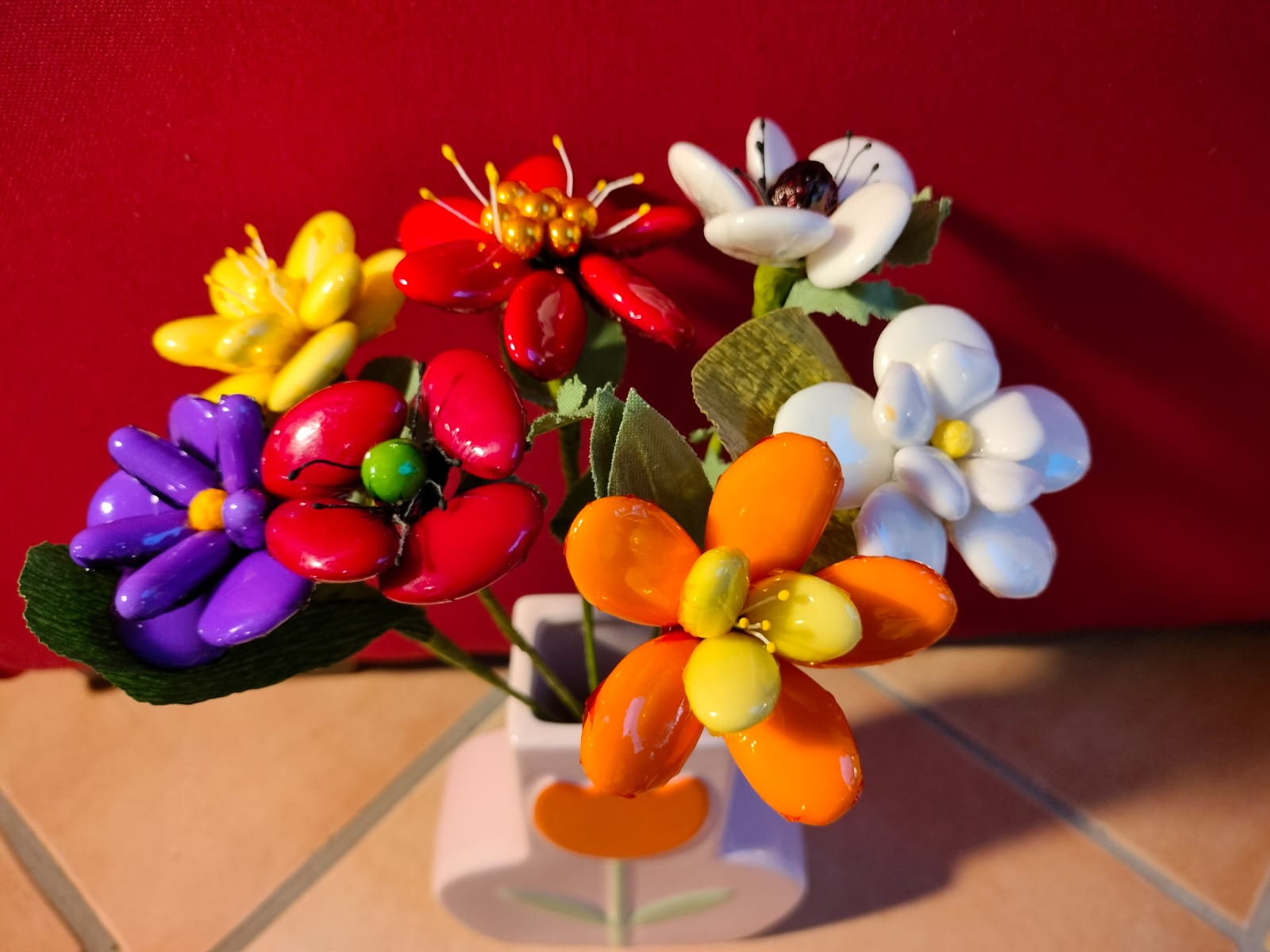 Vase tulipe rose bouquet fleurs dragées chocolat 2
