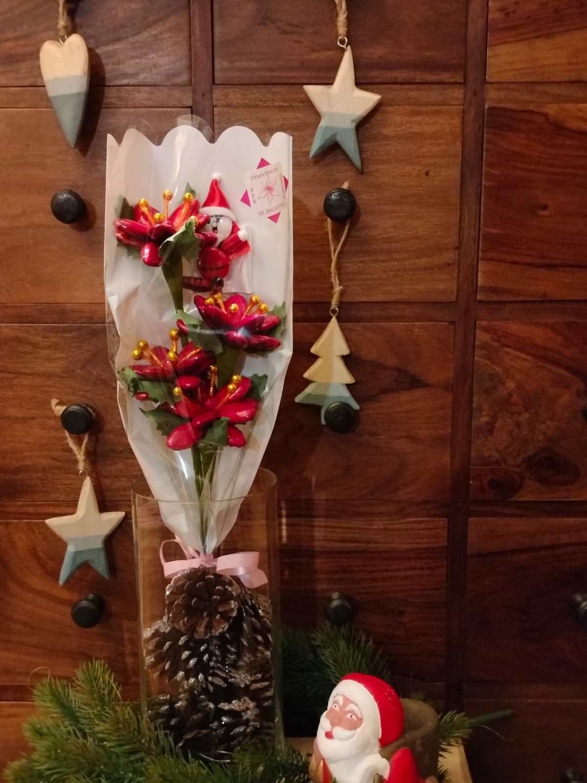 Bouquet étoiles et Père Noël dragées chocolat 2