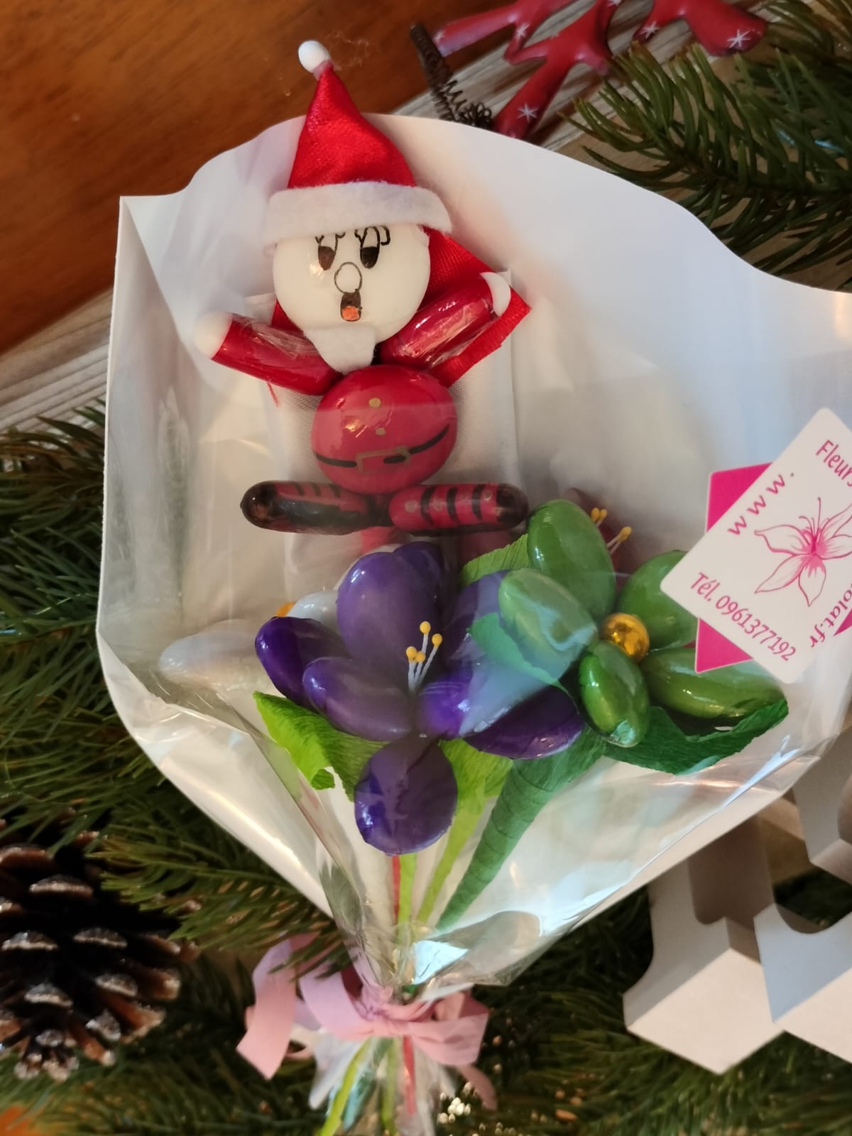 Bouquet Père Noel joyeux dragées chocolat 6