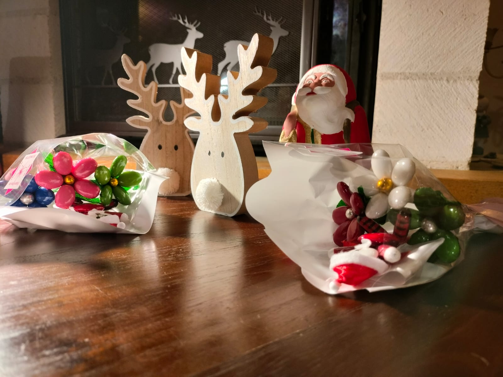 Bouquet Pere Noel et marguerites dragées chocolat 5