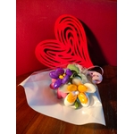 Bouquet Saint Valentin amour secret dragées chocolat coeur rouge