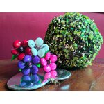 Bouquet Saint Valentin anémones dragées chocolat coeur