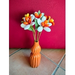 Vase céramique bouquet jonquilles dragées chocolat orange