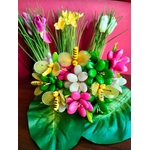Vase garden bouquet frésias abeilles dragées chocolat 3