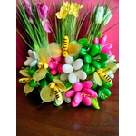 Vase garden bouquet frésias abeilles dragées chocolat 4
