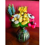 Vase vintage bouquet coquelicots anémones dragées chocolat 2