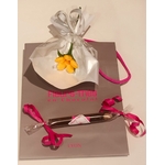 Crayon et fleur en chocolat sac cadeau