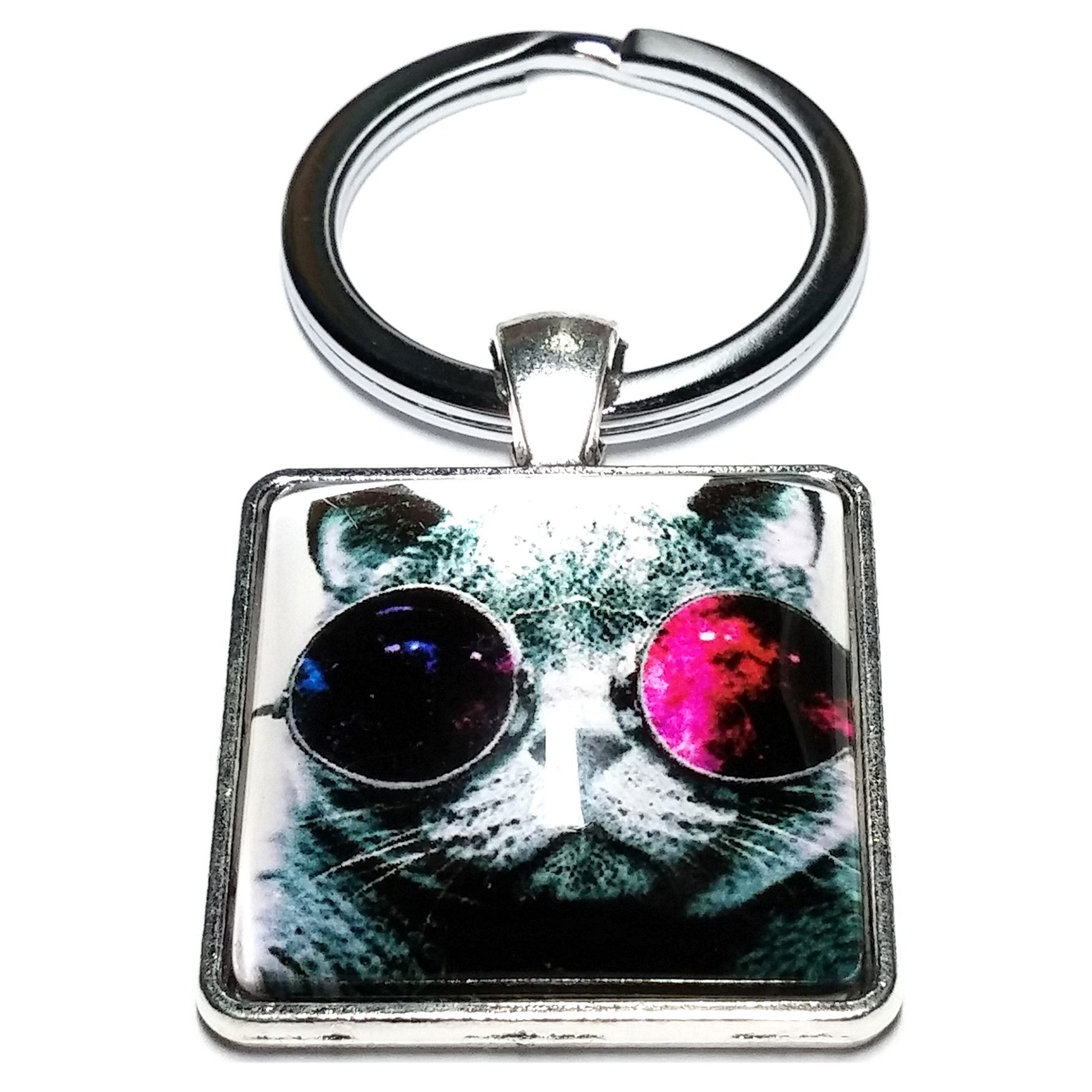 Porte clé carré métal chat avec des lunettes de soleil noire