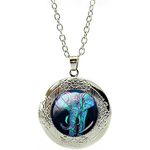 Collier Pendentif Médaillon Éléphant stylisé