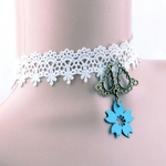 Collier Ras de Cou Dentelle Blanche Fleur Simili Cuir 2