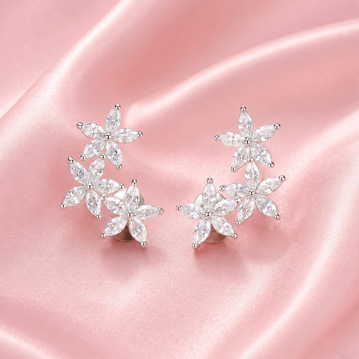 Boucles doreilles fleur argenté
