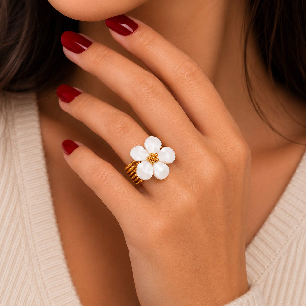 bague fleur blanche
