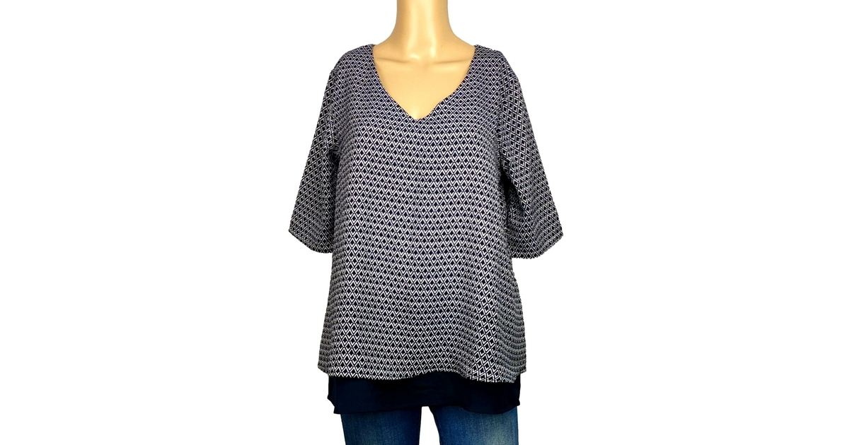 Tunique Blanche Porte -Taille 38 Friperie en ligne pour Femme