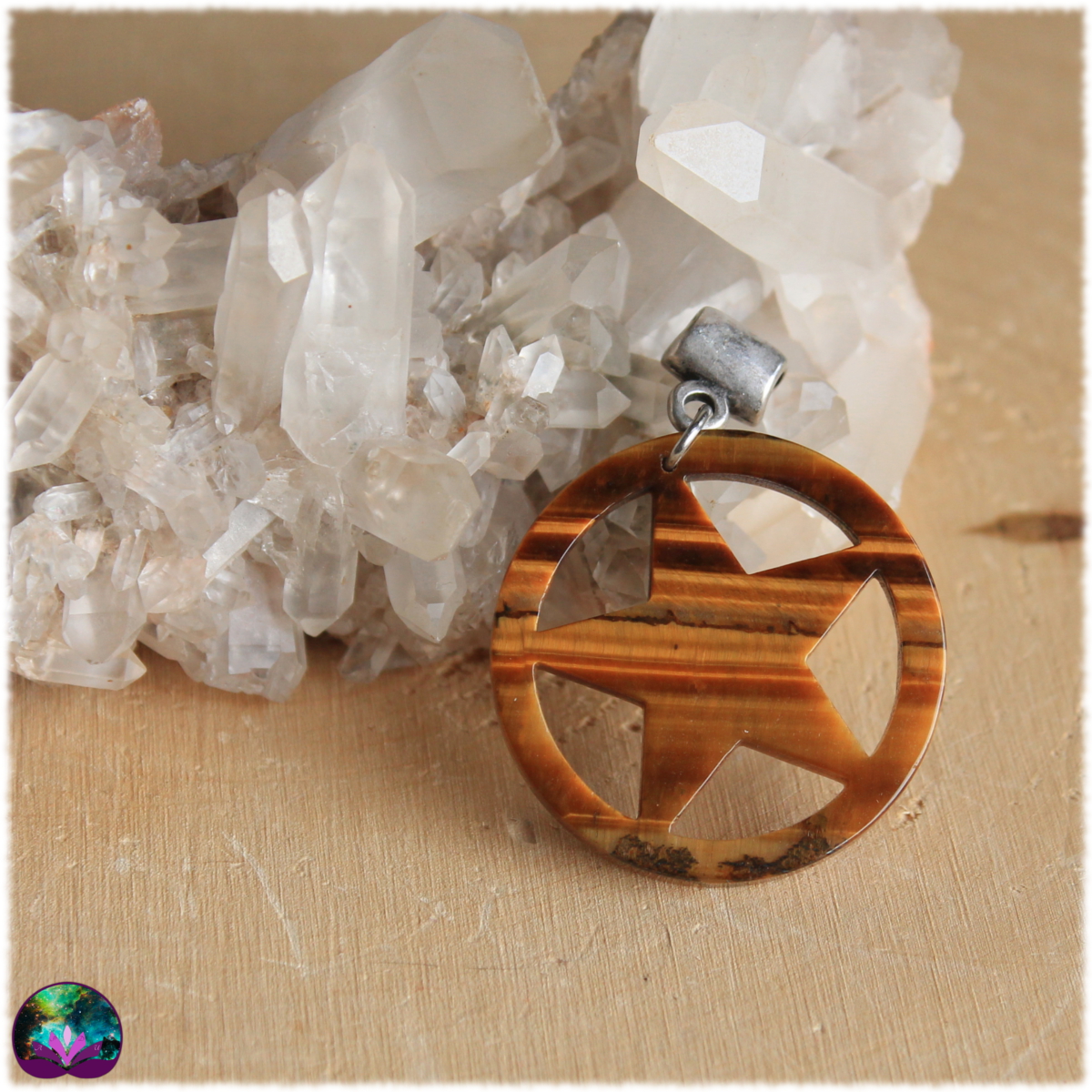 Pendentif pentagramme oeil de tigre 2