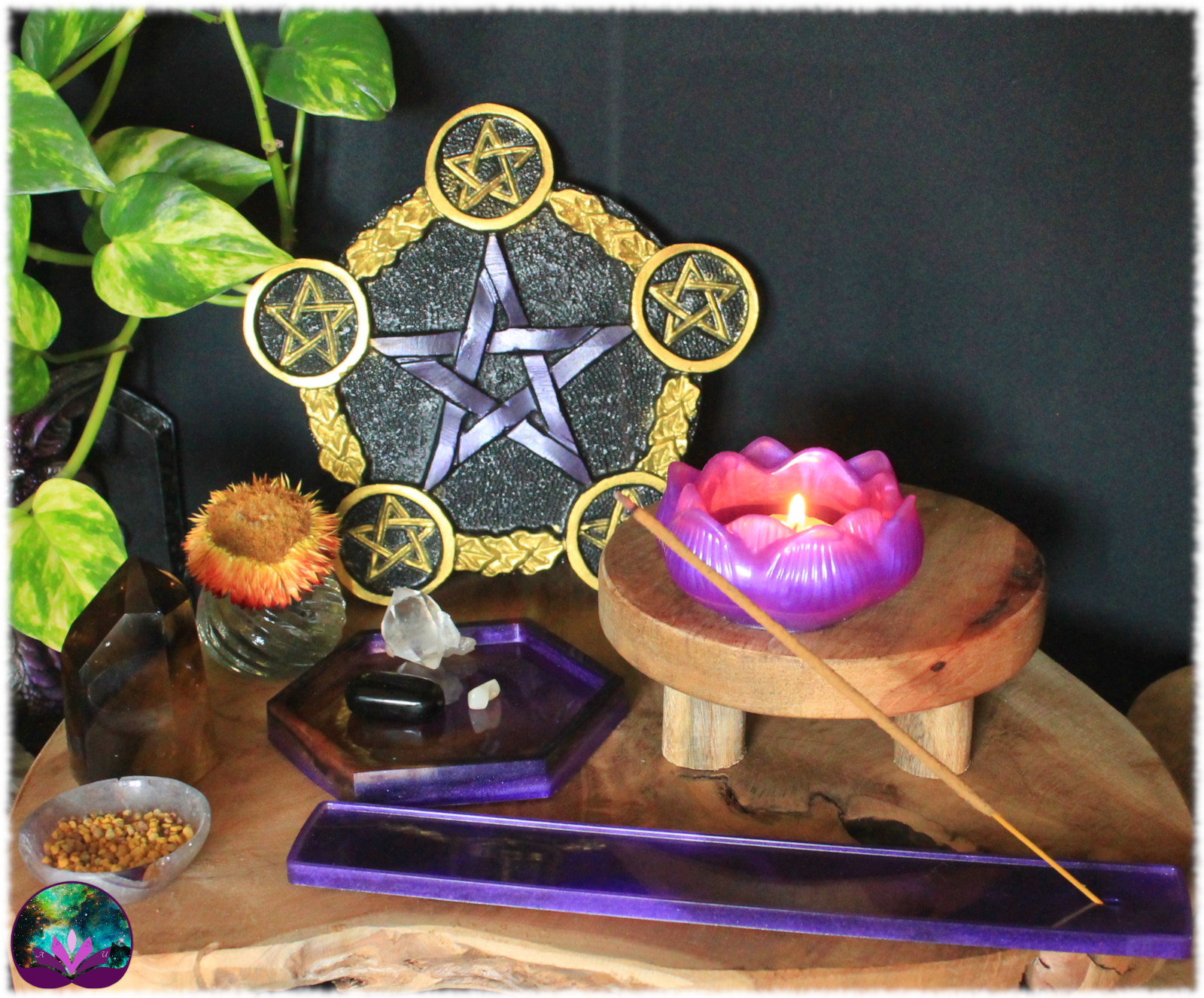 pentacle dautel velour pourpre et doré 4