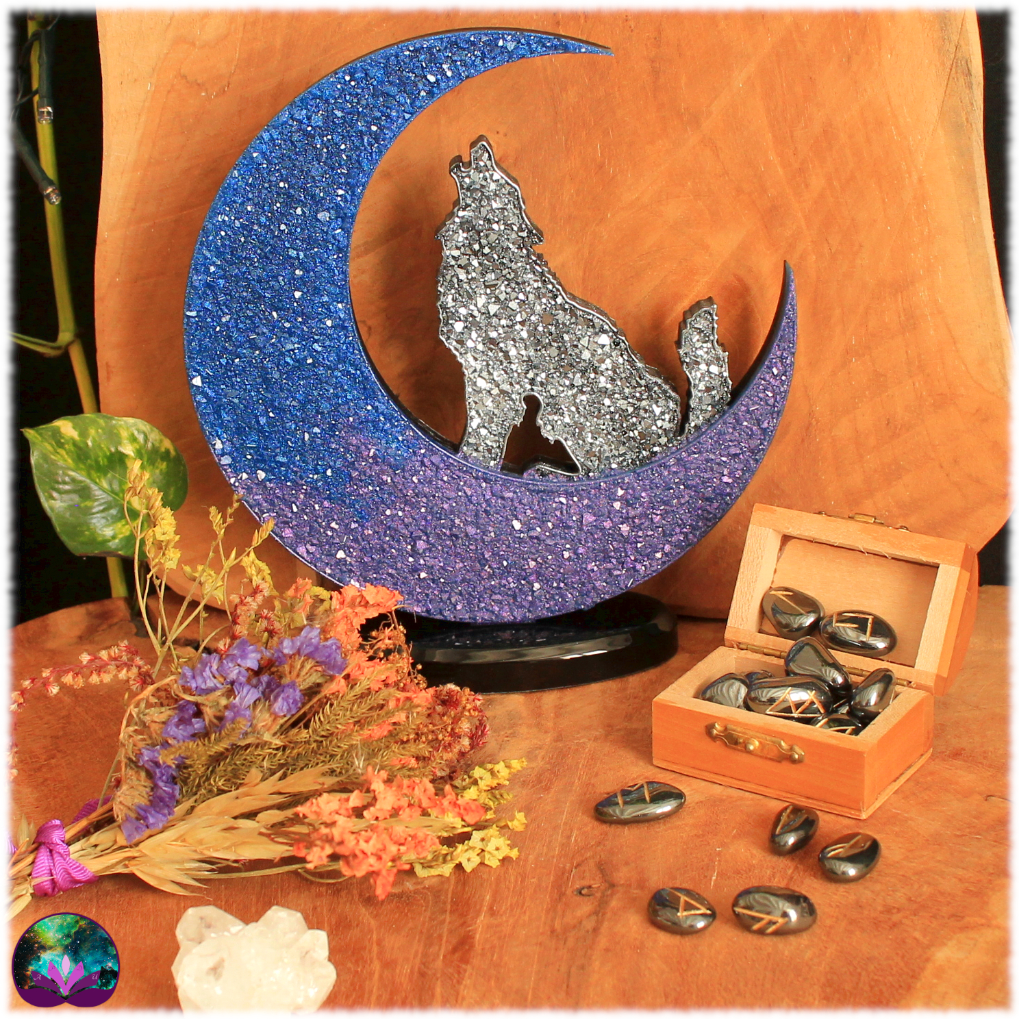 loup hurlant à la lune effet cristaux bleu violet argenté 1