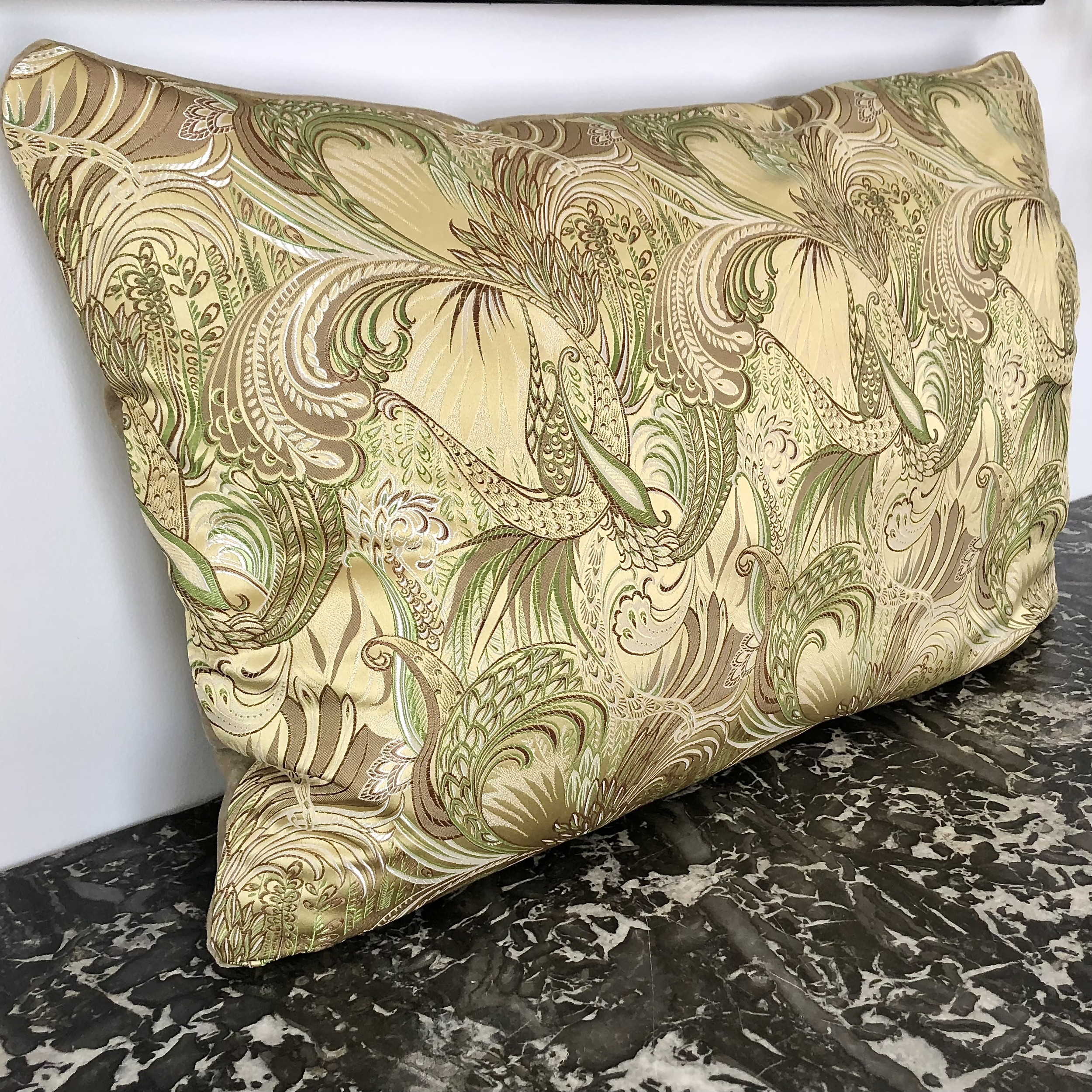 coussin-2-double-face-vue-jacquard-soyeux-linge-de-lit-français-haut-de-gamme