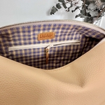 sac ouvert sur la doublure réalisée dans chemise souvenir