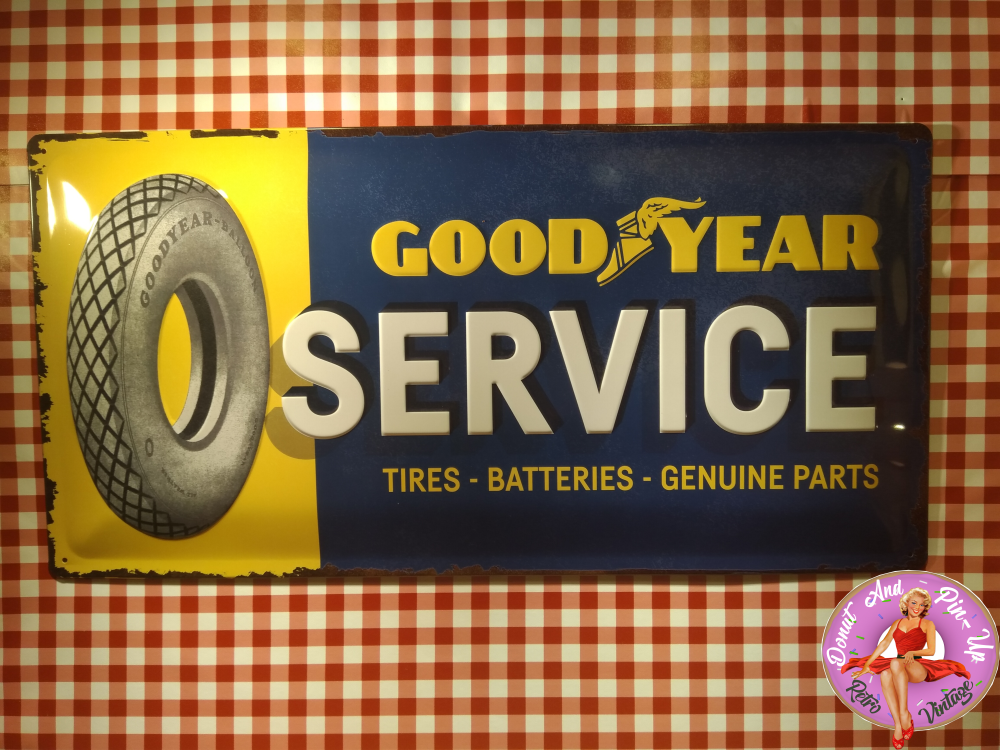plaque métal publicitaire goodyear donut pin up