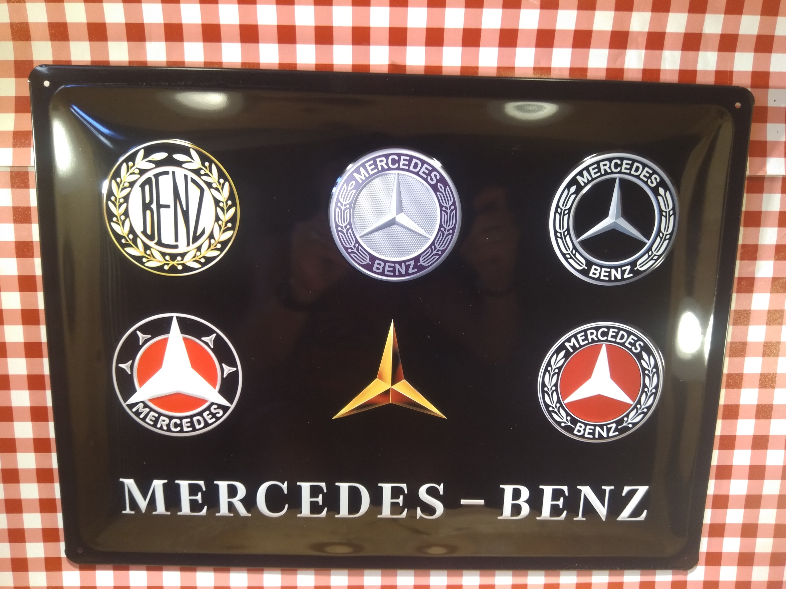 plaque métal en relief déco mercedes benz logo