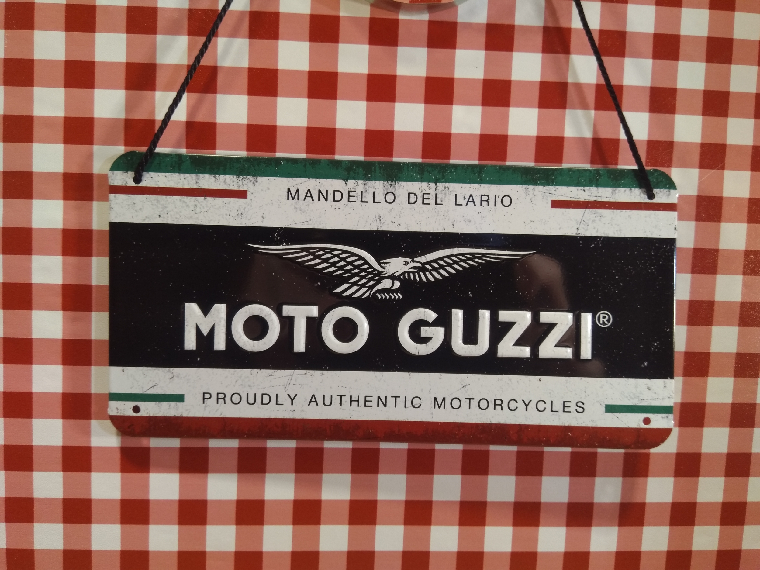 plaque à suspendre moto guzzi
