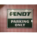 plaque métal déco tracteur fendt parking only