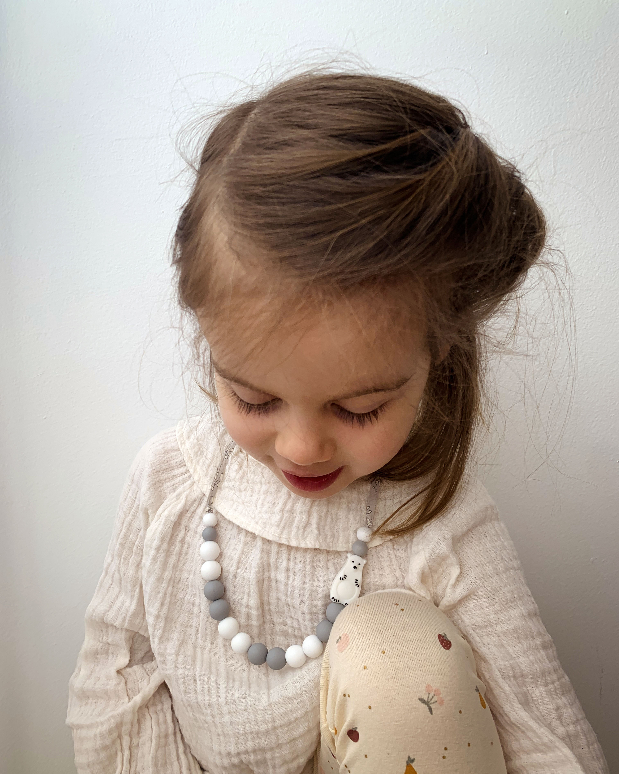 Kit créatif enfant Je fabrique mon collier - Marguerite - dès 4 ans -  Pour enfant/Kits créatif - Mawen Materne