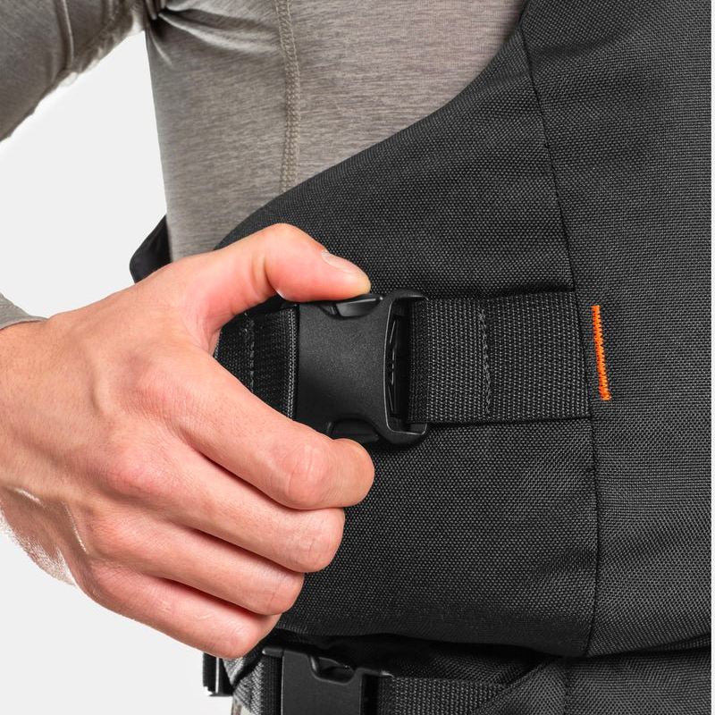 SGEN0219-HIKO-GILET-PLAYER-5