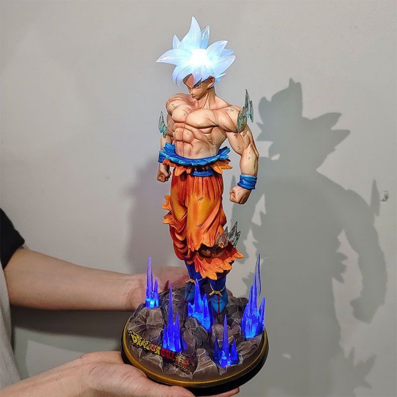 Dragon-Ball-Z-Ultra-Instinct-Goku-Figure-Gk-Anime-Figure-Large-Shoous-PVC-Collecemballages-Model-Statue