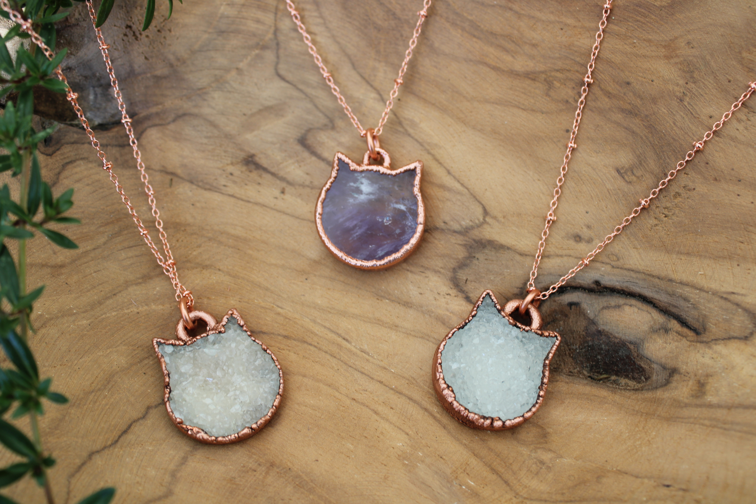 collier-chat-quartz-druse