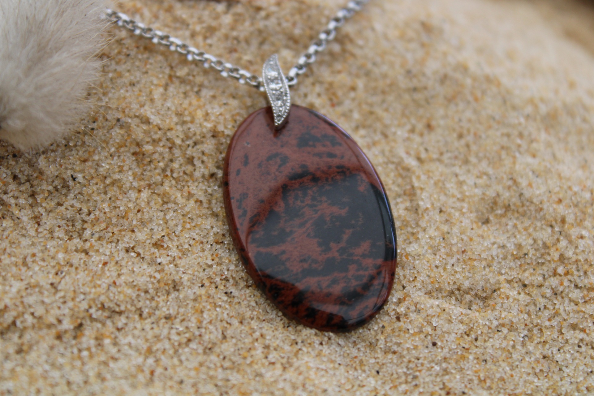 collier-pendentif-obsidienne-mahogany